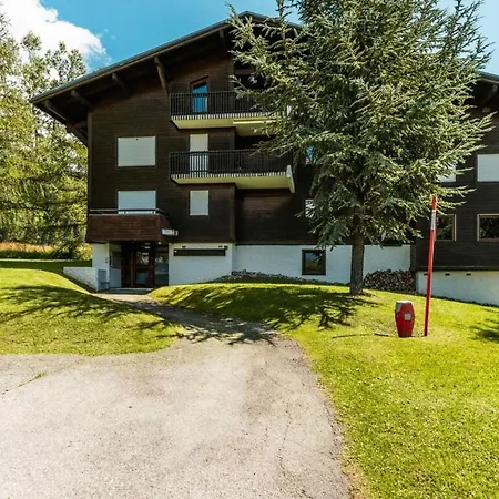 Apartment Studio With Balcony And Views Of The Golf Course And Surrounding Mountains